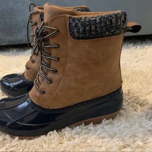 Cold Weather Duck Boots (Tan/ Navy)